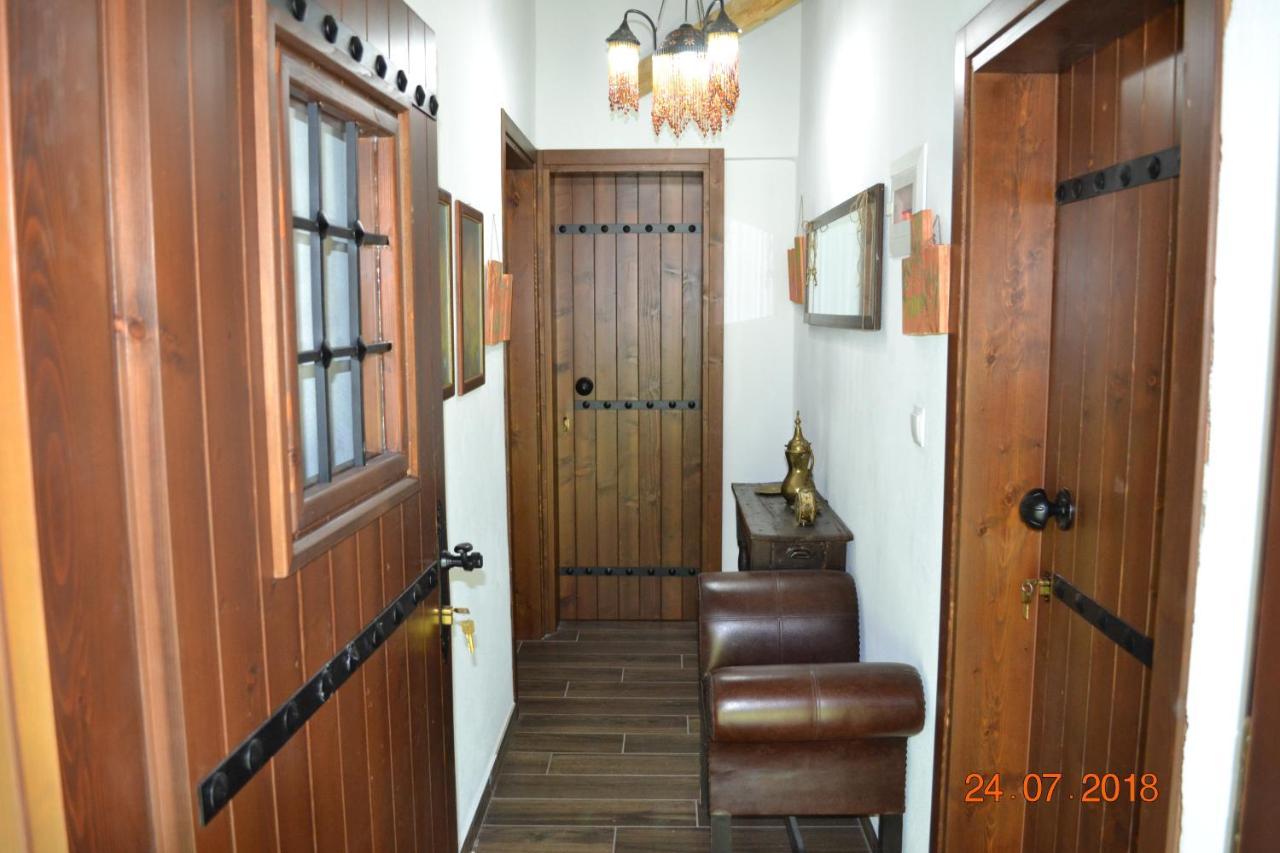 Mouson Melathron Elafina Exterior foto